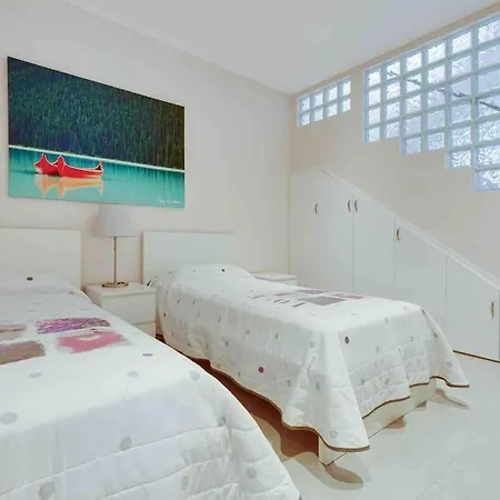 빌라 Urocza Nowoczesna Willa Z Basenem W Torrevieja, Spokojna Okolica Aqua Nuevas *